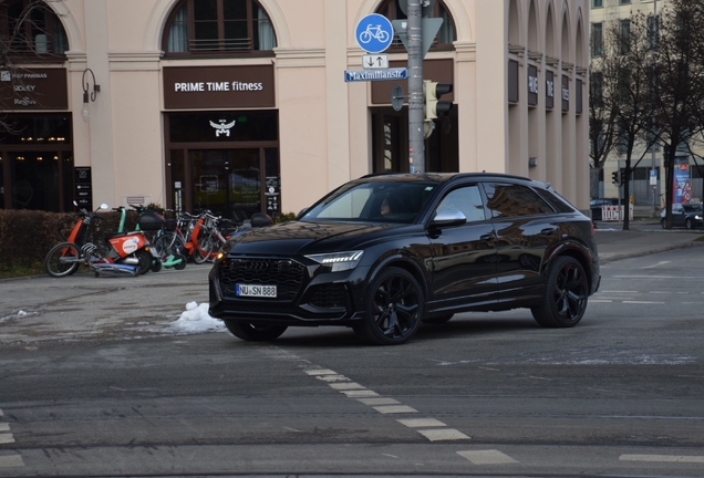 Audi RS Q8
