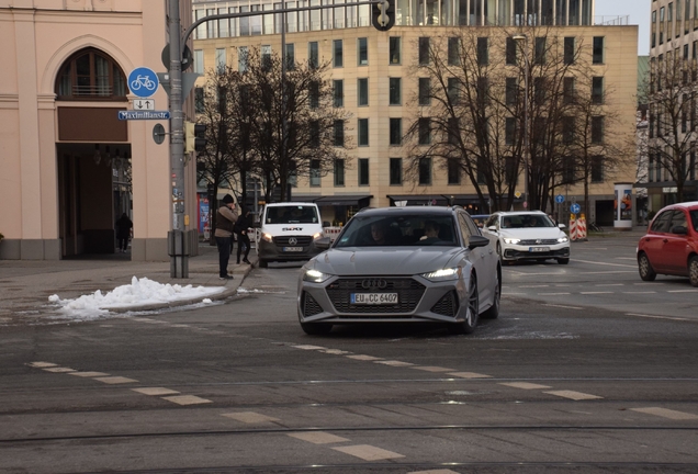 Audi RS6 Avant C8