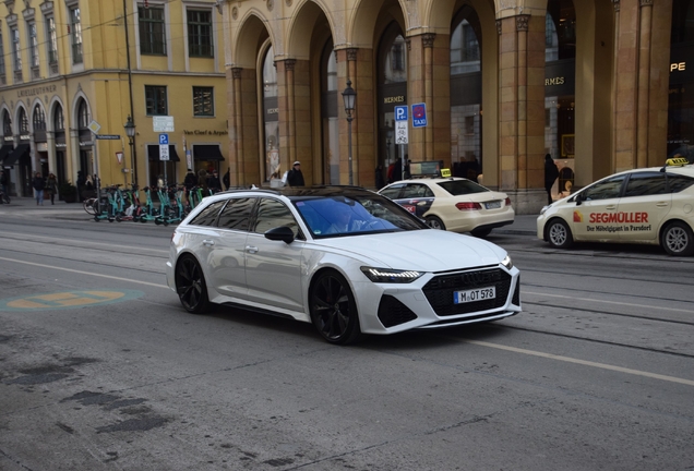 Audi RS6 Avant C8