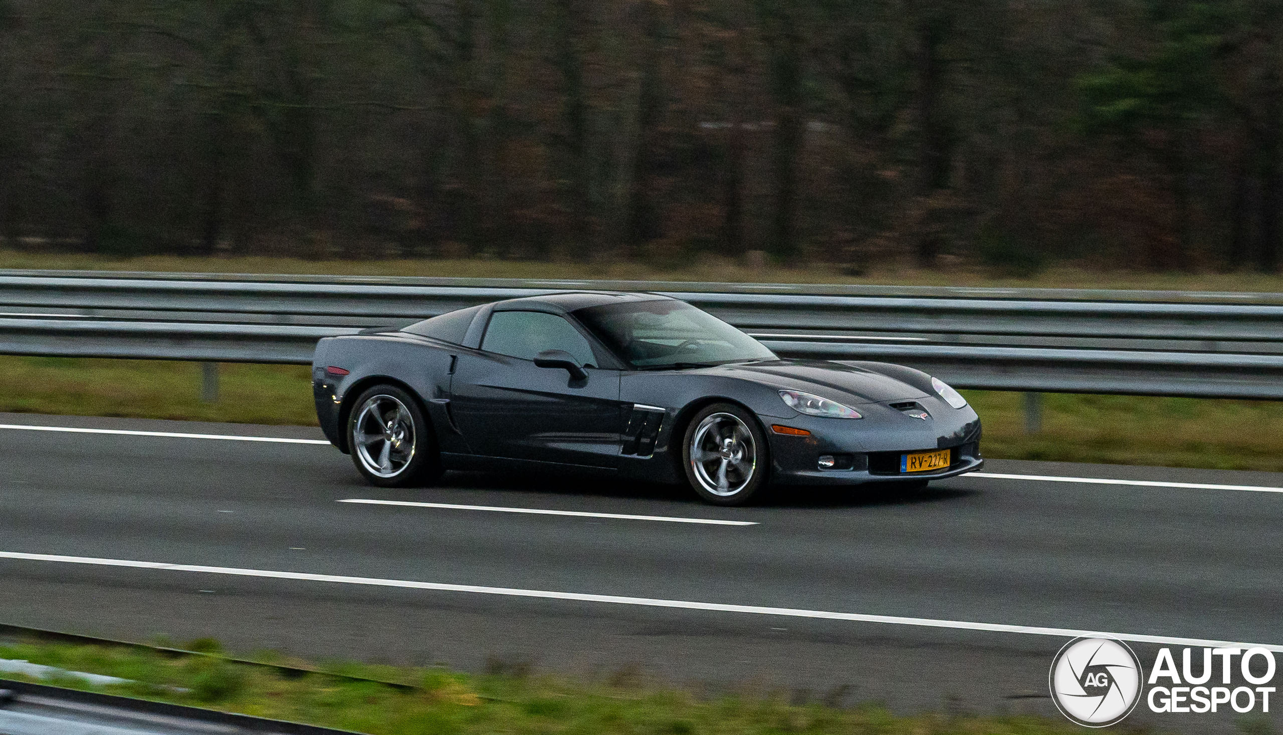 Chevrolet Corvette C6 Grand Sport