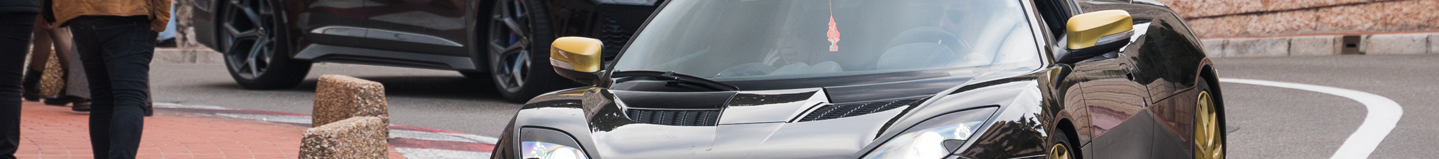 Lotus Evora 400
