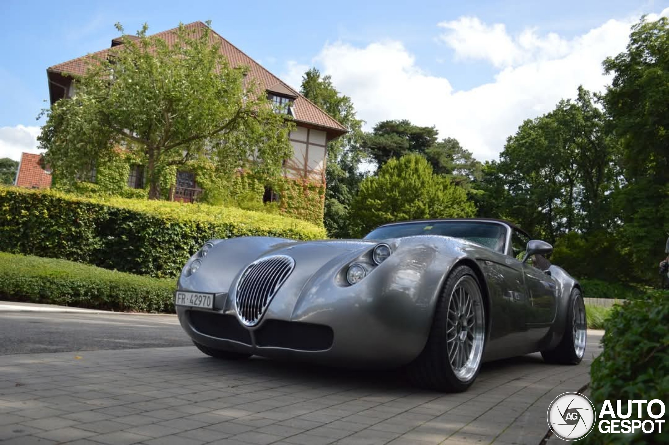 Wiesmann Roadster MF4