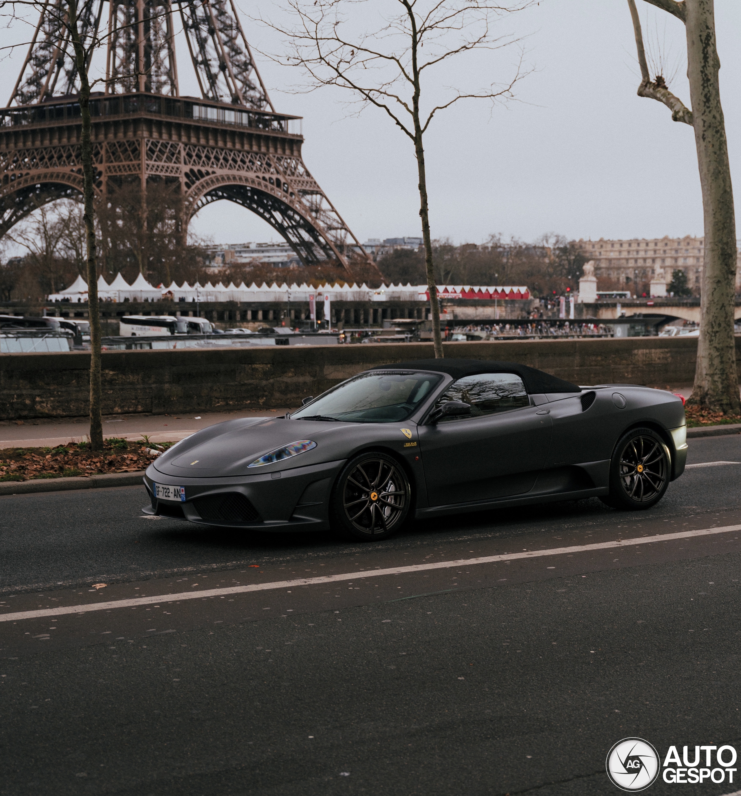 Ferrari Scuderia Spider 16M