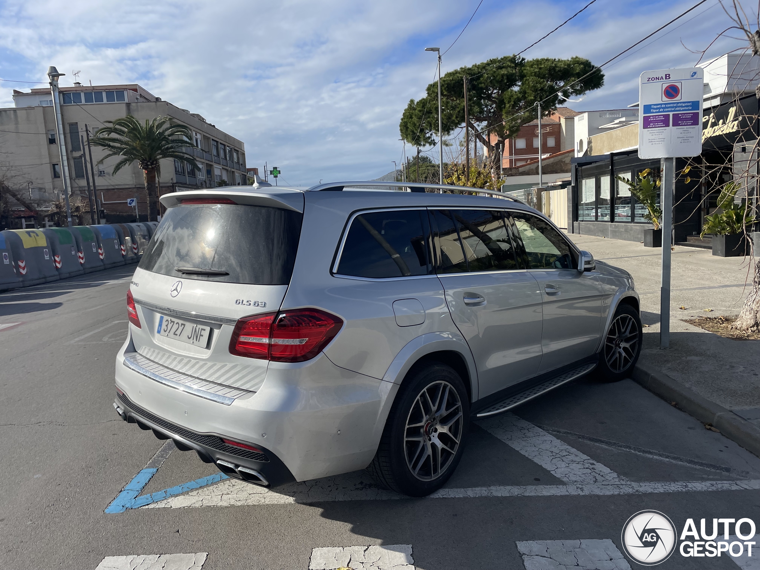 MercedesAMG GLS 63 X166 06 January 2025 Autogespot