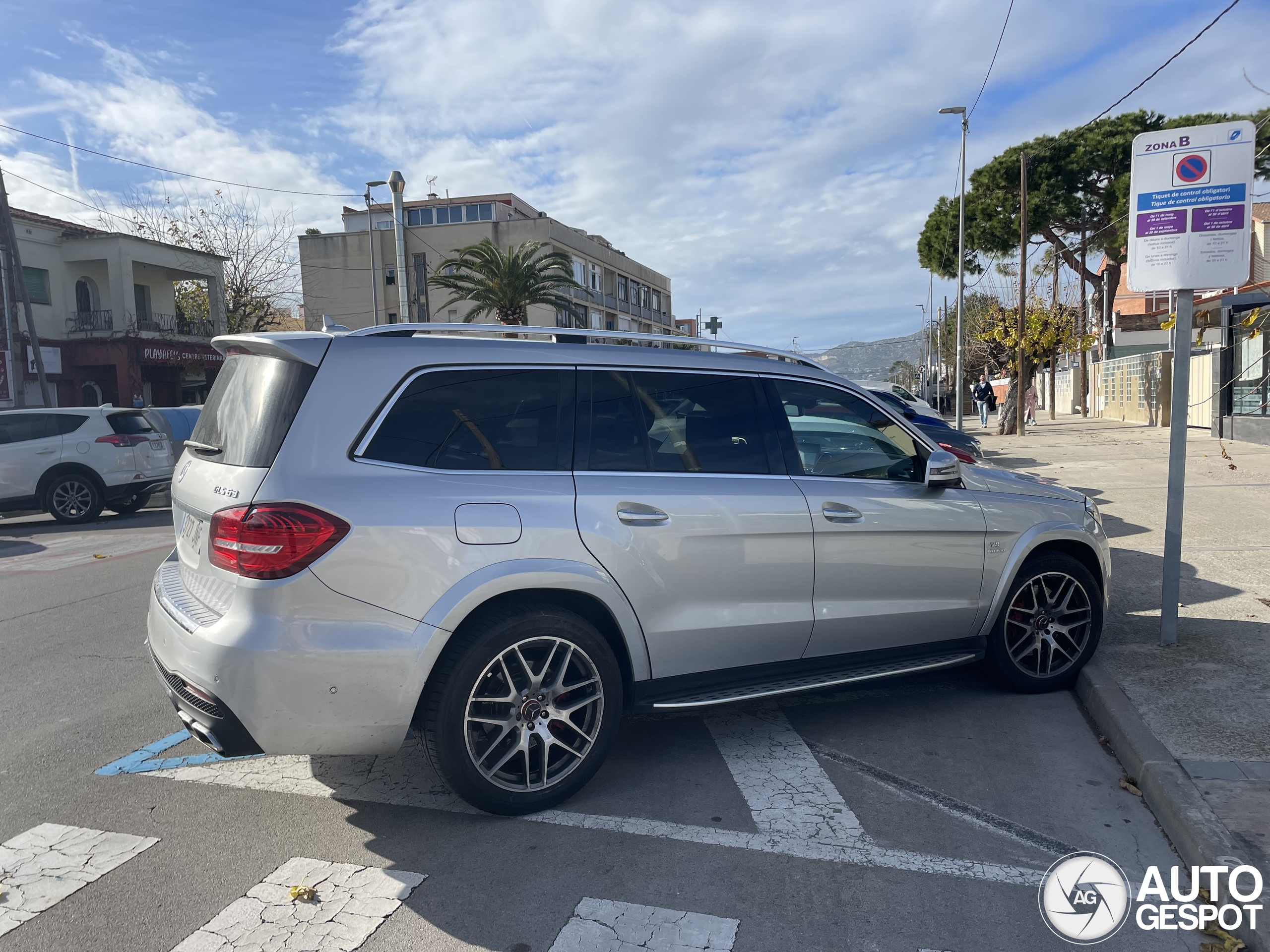 MercedesAMG GLS 63 X166 06 January 2025 Autogespot