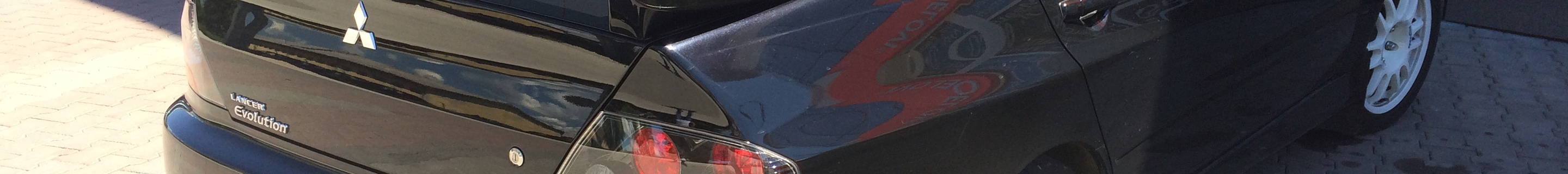 Mitsubishi Lancer Evolution IX