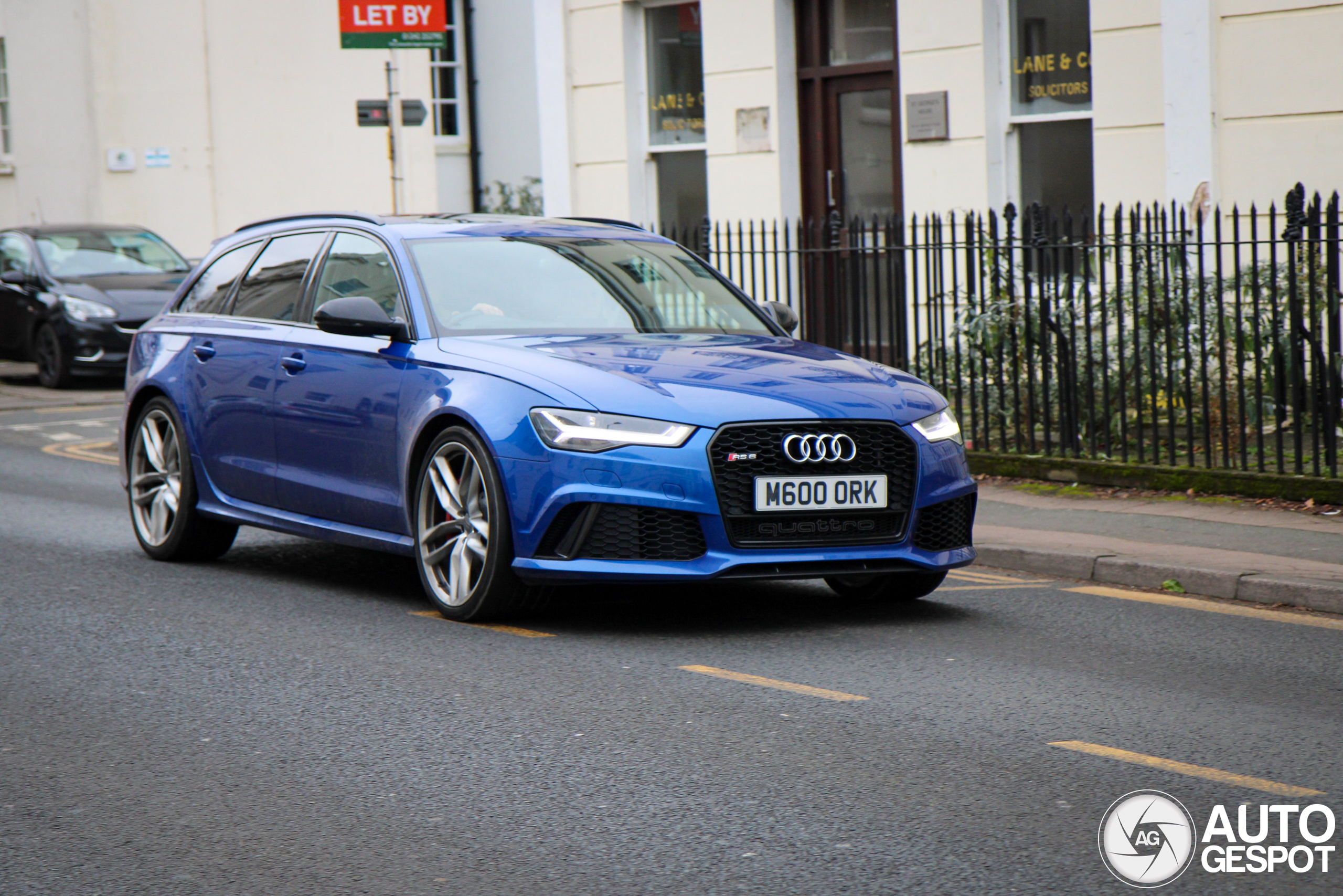 Audi RS6 Avant C7 2015