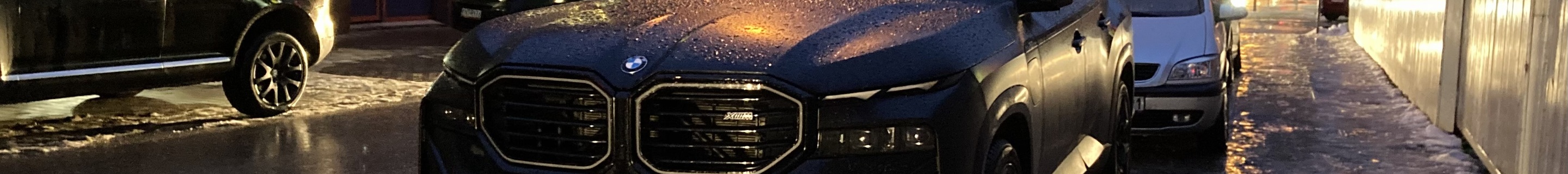 BMW XM G09