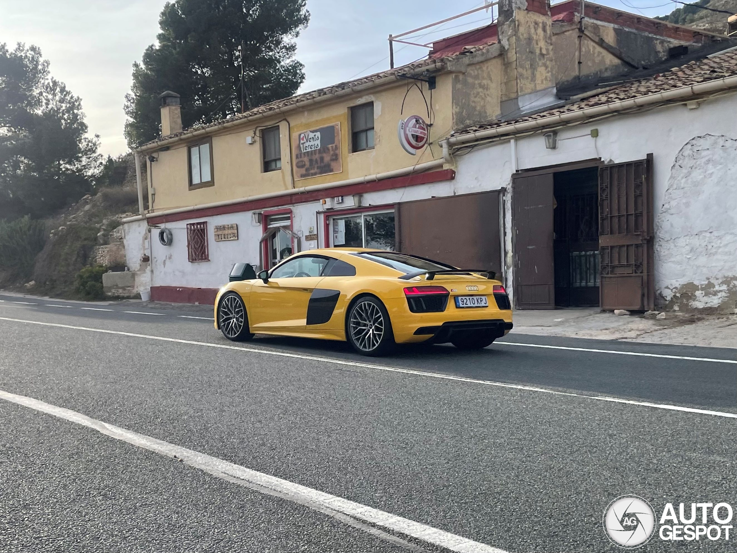 Audi R8 V10 Plus 2015
