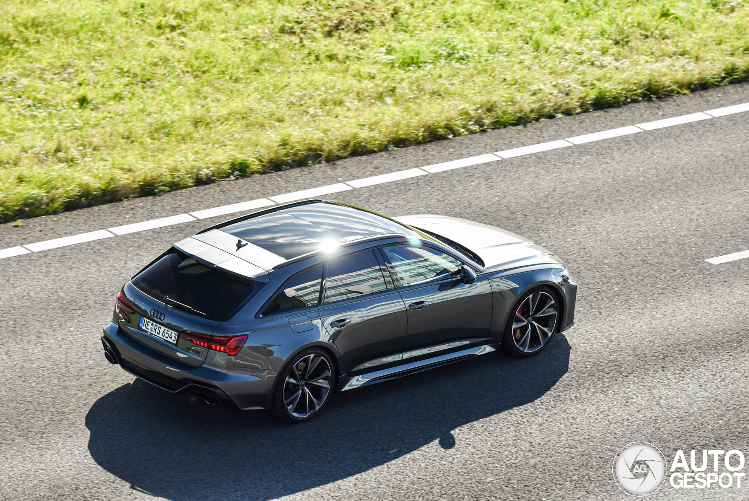 Audi RS6 Avant C8