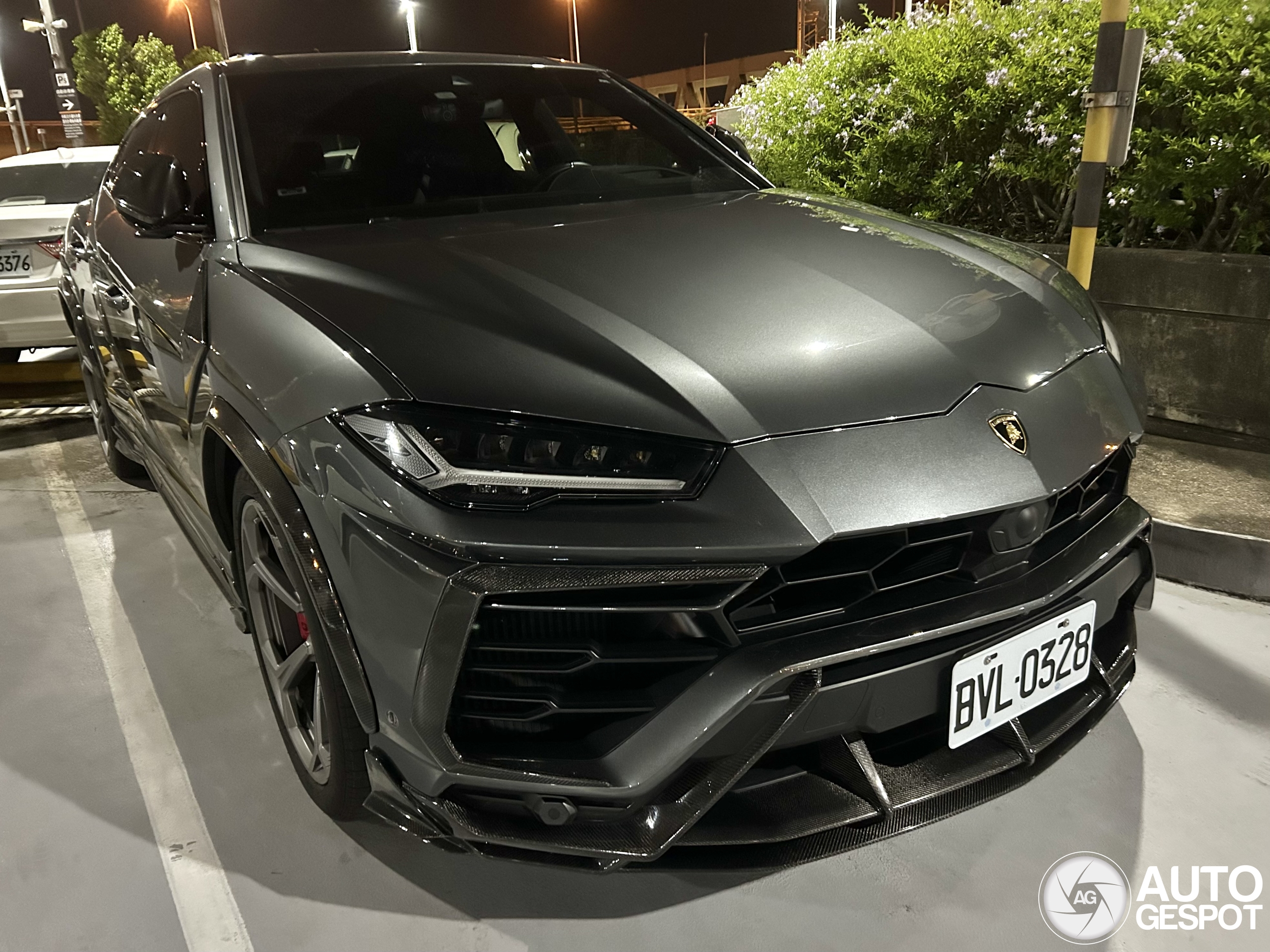 Lamborghini Urus Topcar Design