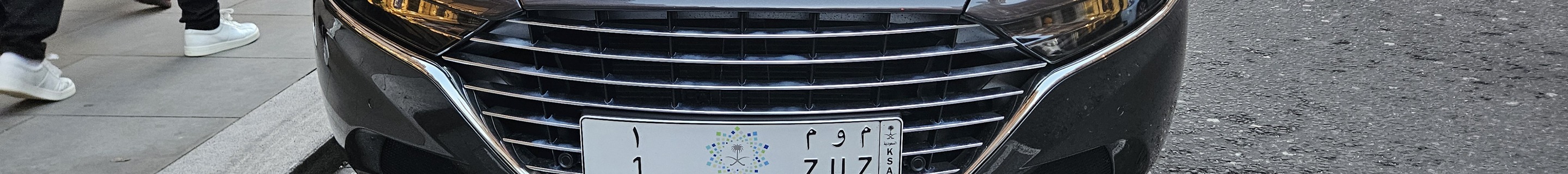 Aston Martin Lagonda Taraf