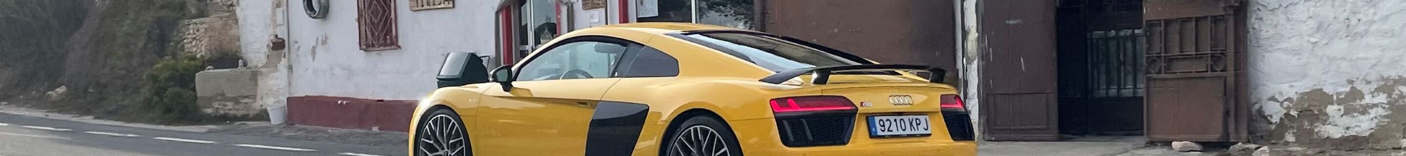 Audi R8 V10 Plus 2015