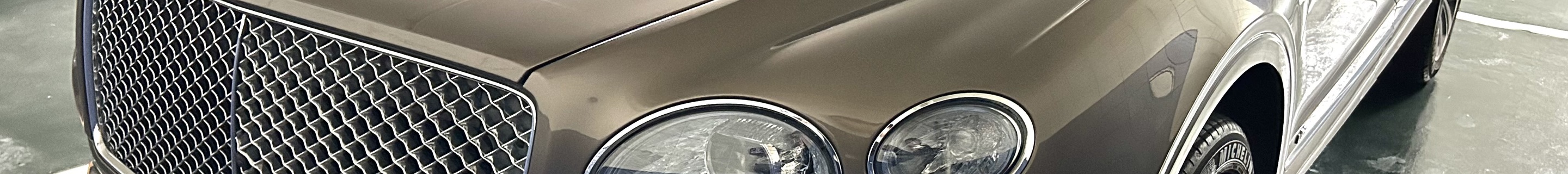 Bentley Bentayga V8 2024