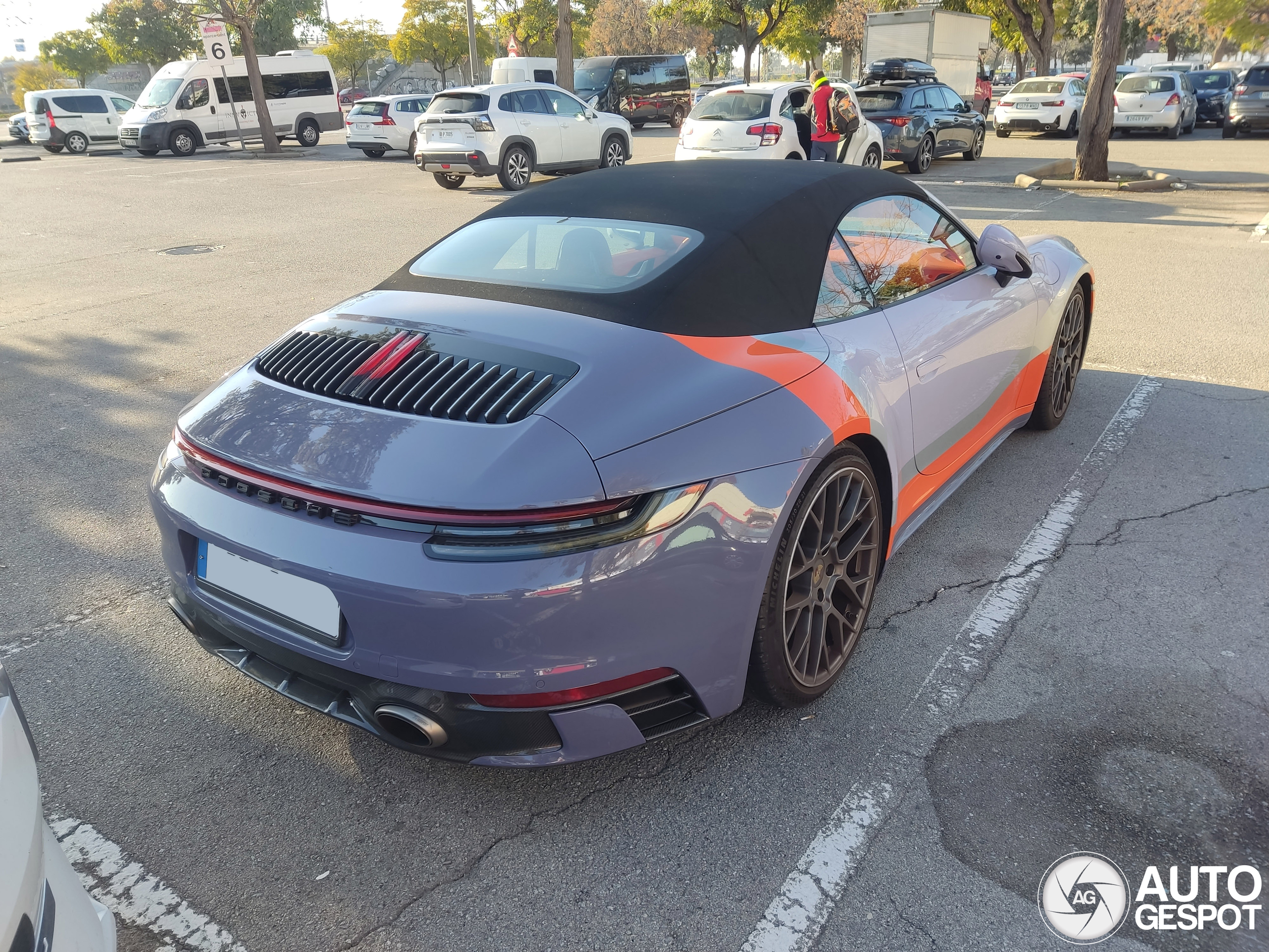 Porsche 992 Carrera 4S Cabriolet