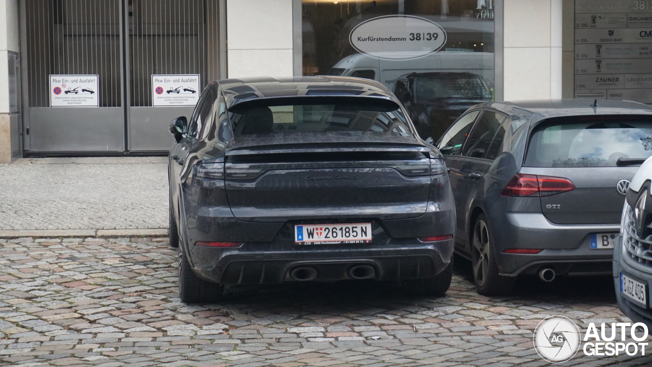 Porsche Cayenne Coupé Turbo S E-Hybrid