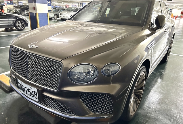 Bentley Bentayga V8 2024
