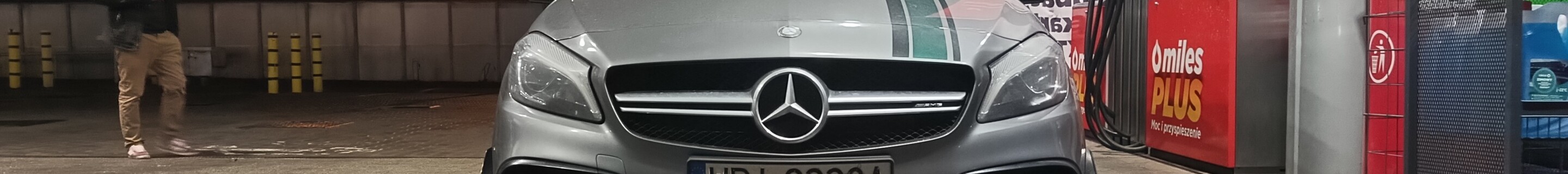 Mercedes-AMG A 45 W176 Petronas 2015 World Champions Edition