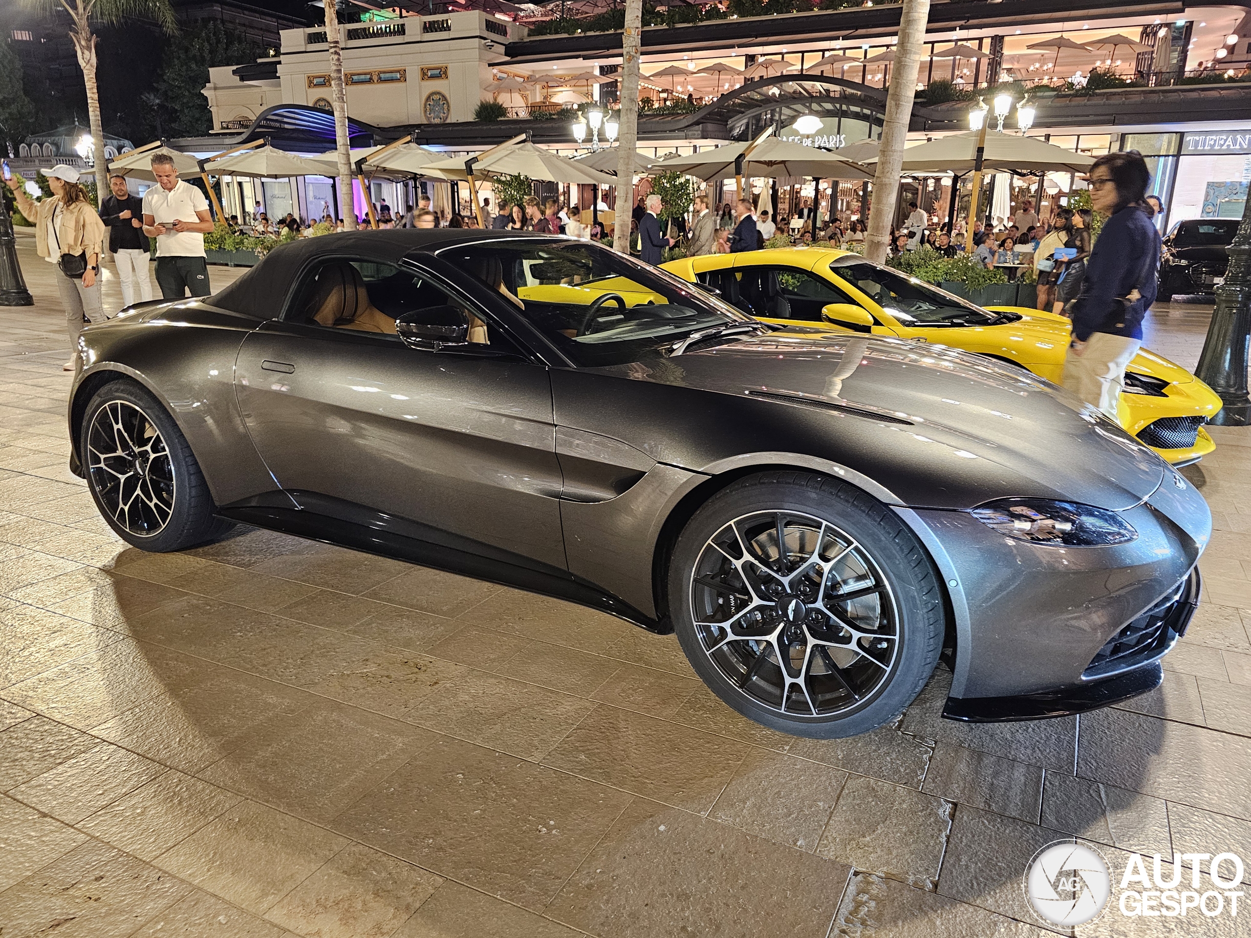 Aston Martin V8 Vantage Roadster 2020