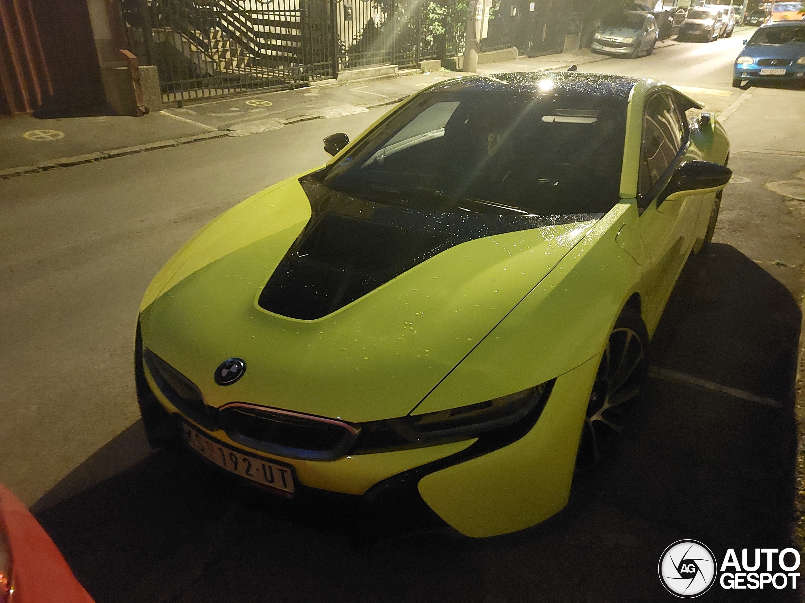 BMW i8