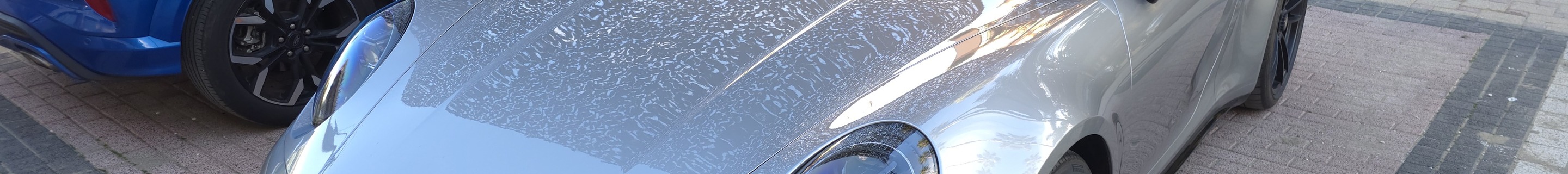 Porsche 992 Carrera 4 GTS Cabriolet