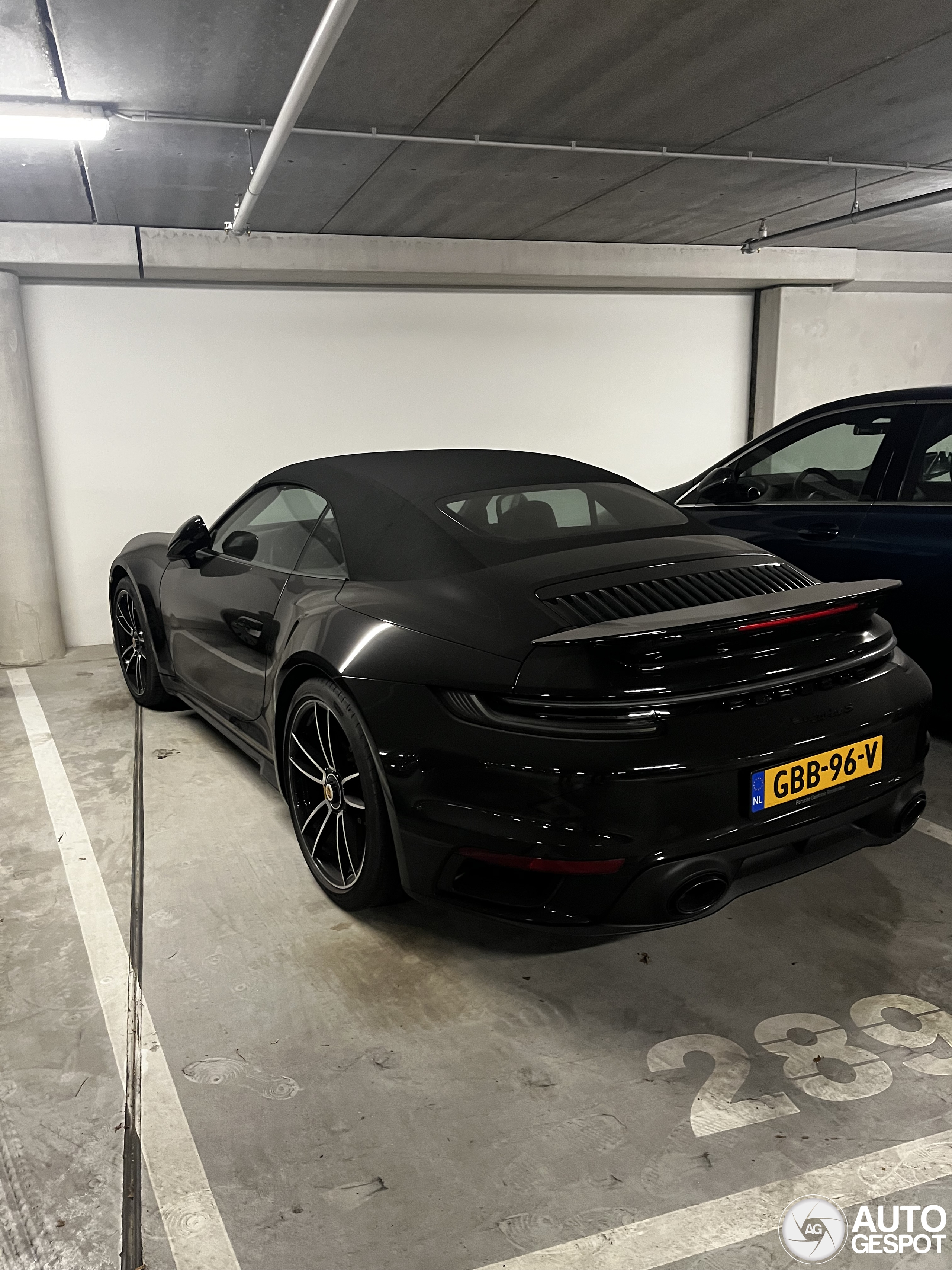 Porsche 992 Turbo S Cabriolet
