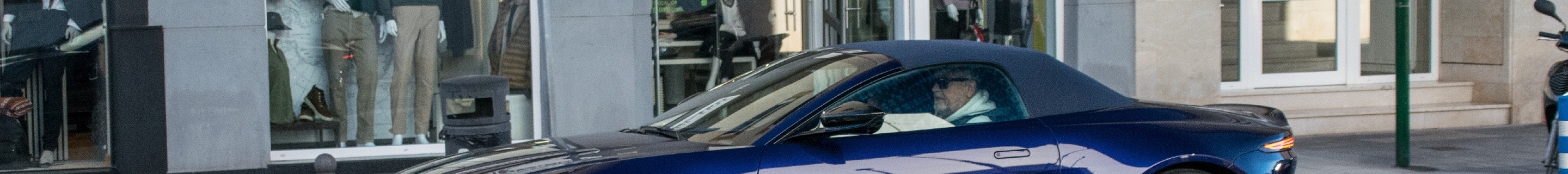 Aston Martin V8 Vantage Roadster 2020
