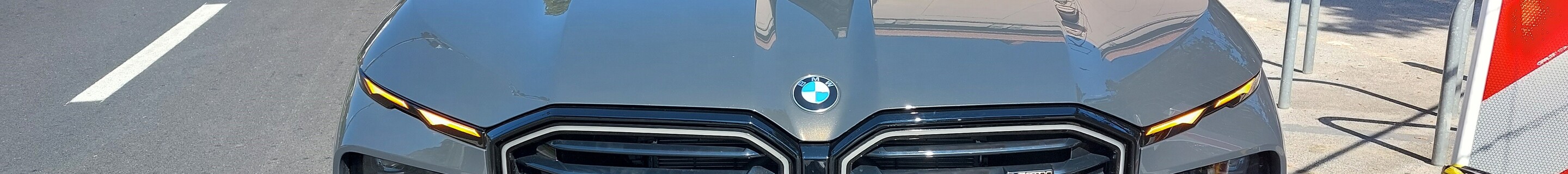 BMW XM G09