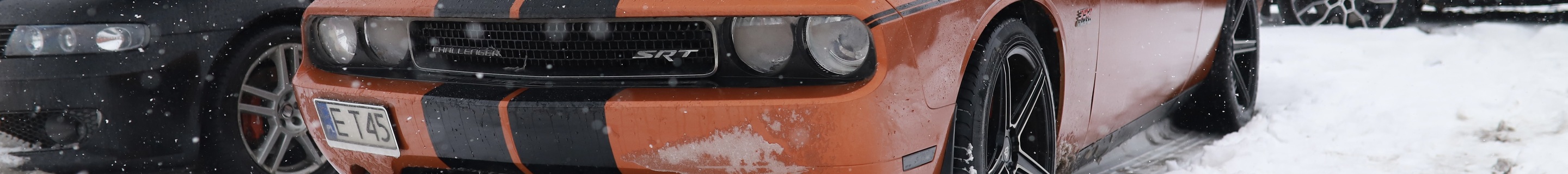 Dodge Challenger SRT-8 392