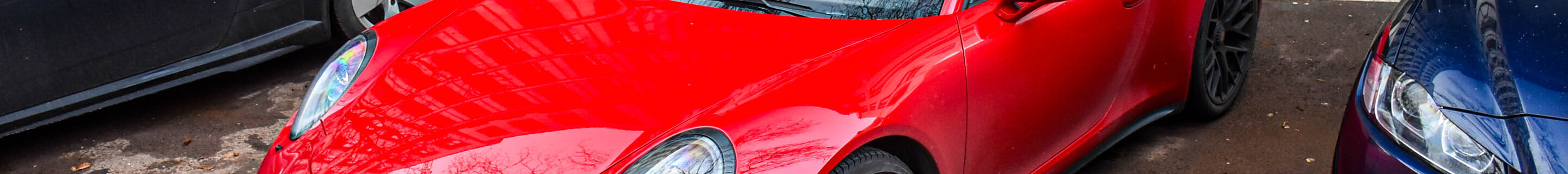 Porsche 991 Carrera 4 GTS Cabriolet MkI