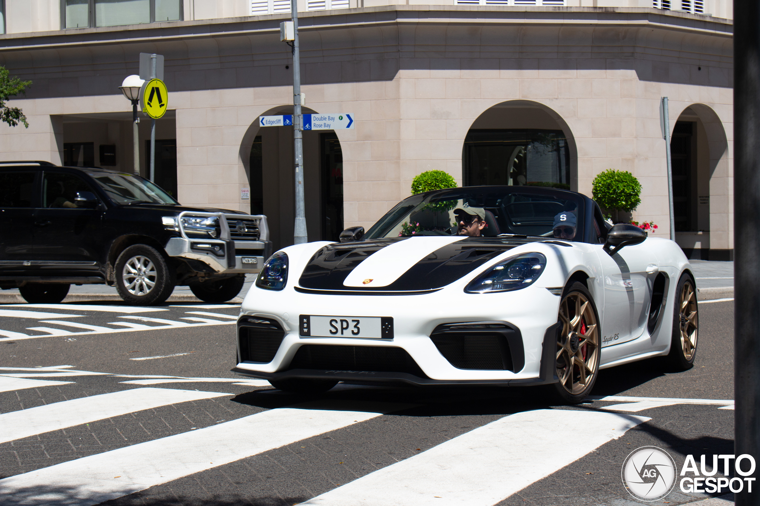 Porsche 718 Spyder RS Weissach Package