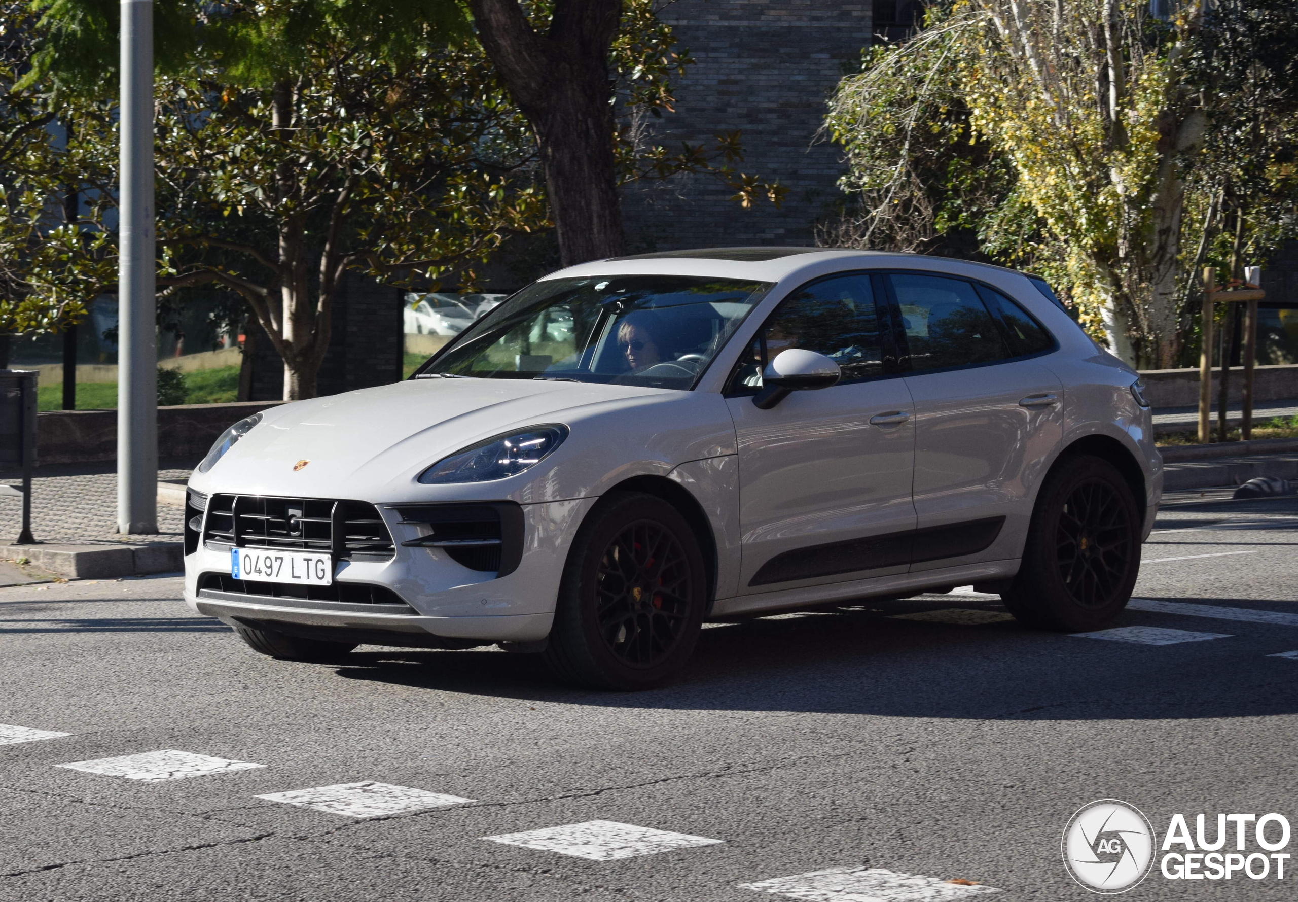 Porsche 95B Macan GTS MkII