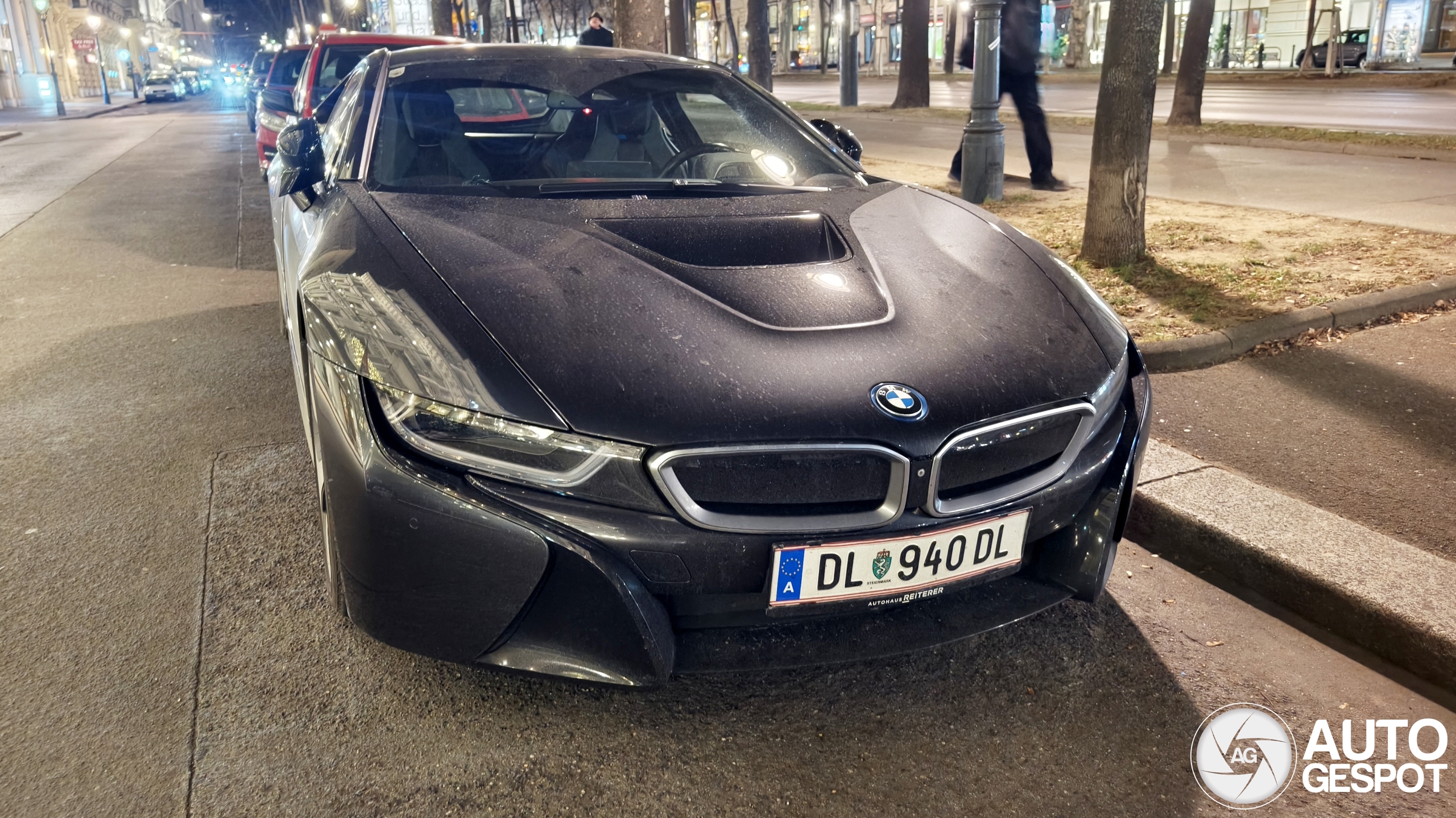 BMW i8