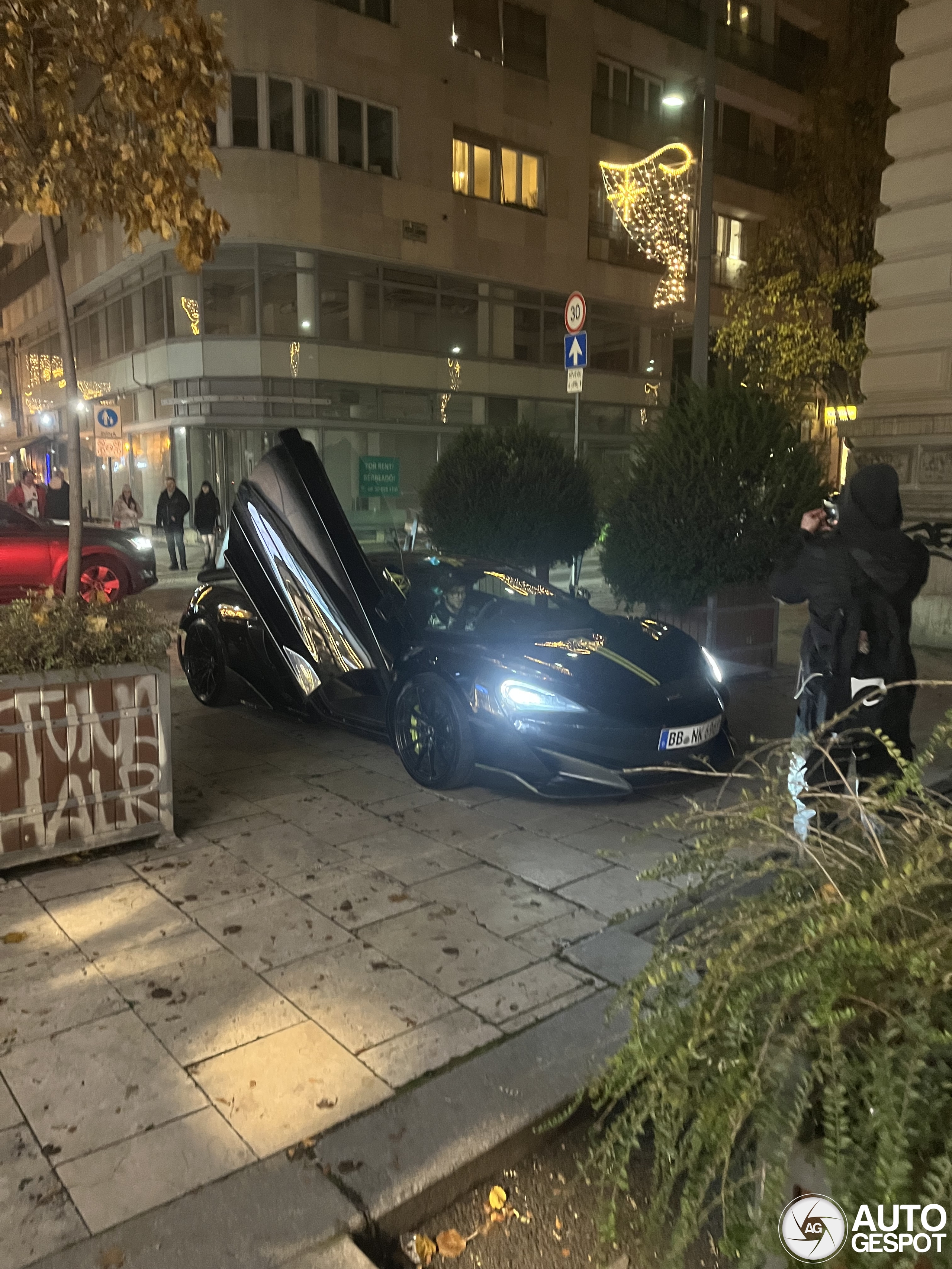 McLaren 600LT Spider Segestria Borealis
