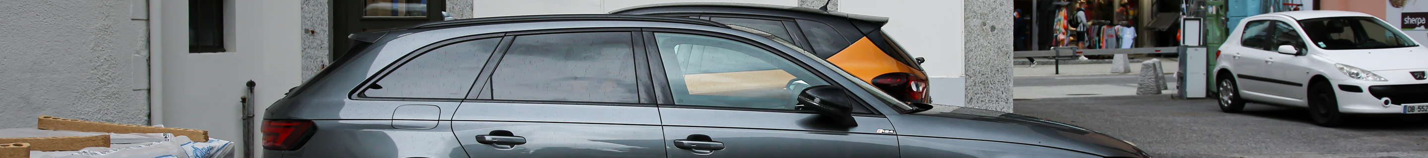 Audi RS4 Avant B9