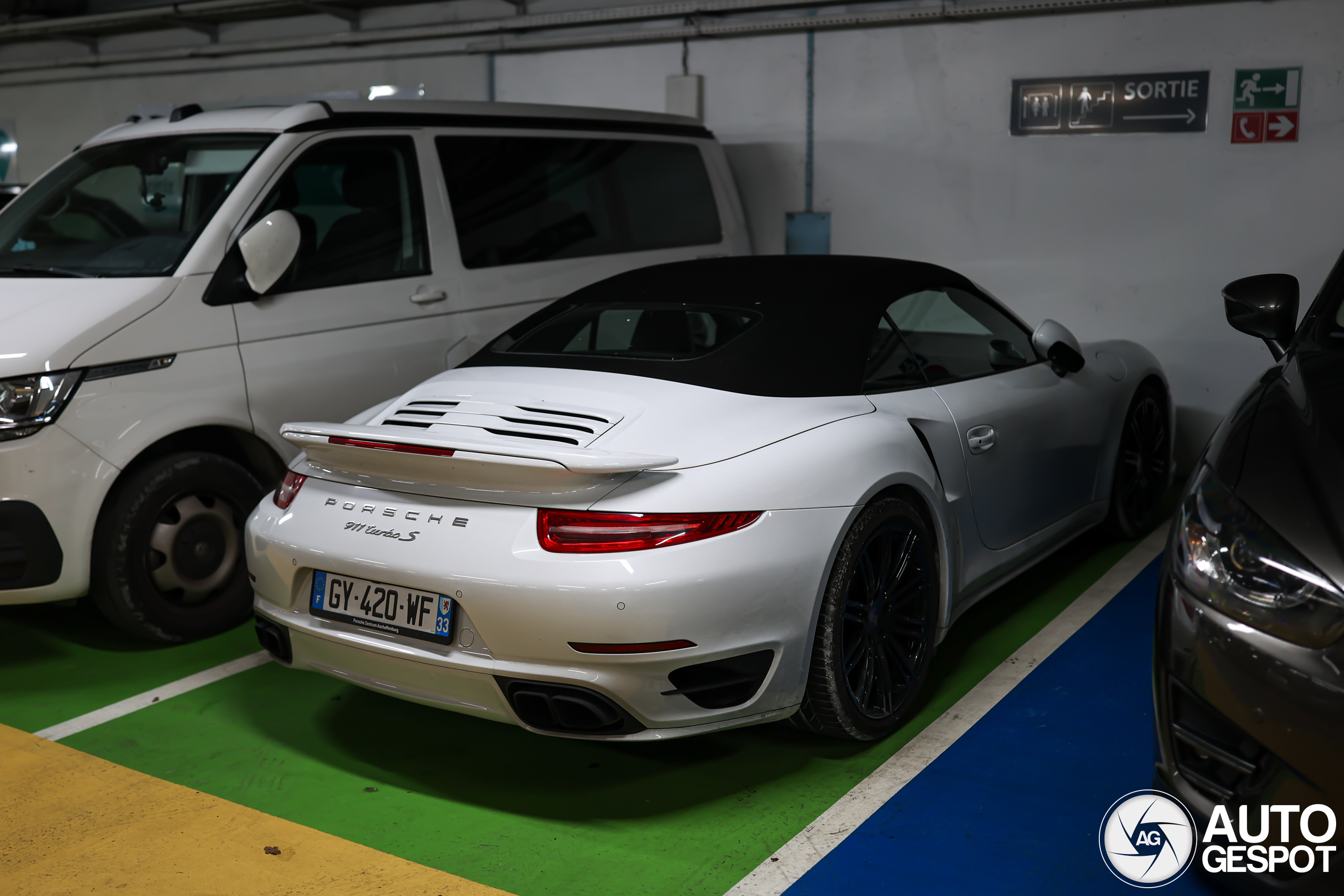 Porsche 991 Turbo S Cabriolet MkI