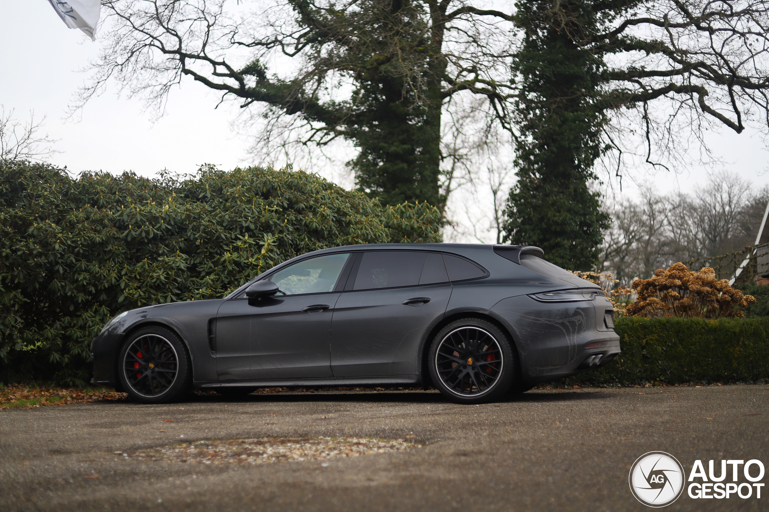 Porsche 971 Panamera GTS Sport Turismo