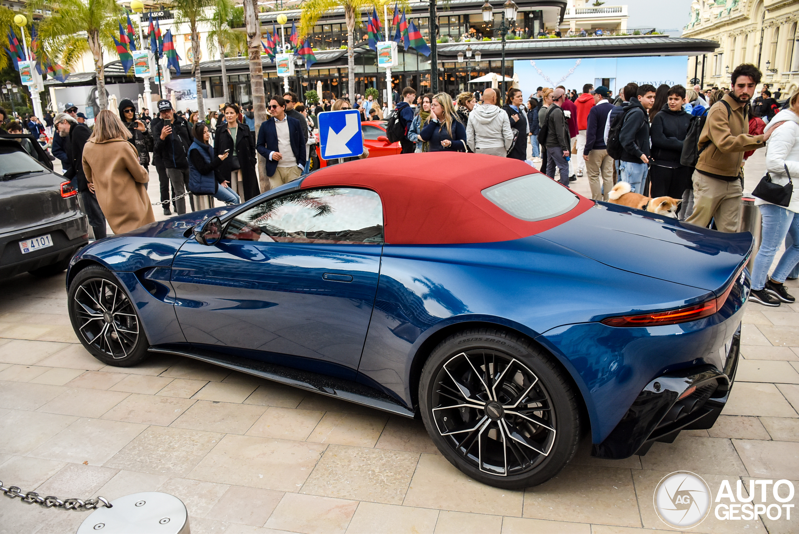 Aston Martin V8 Vantage Roadster 2020