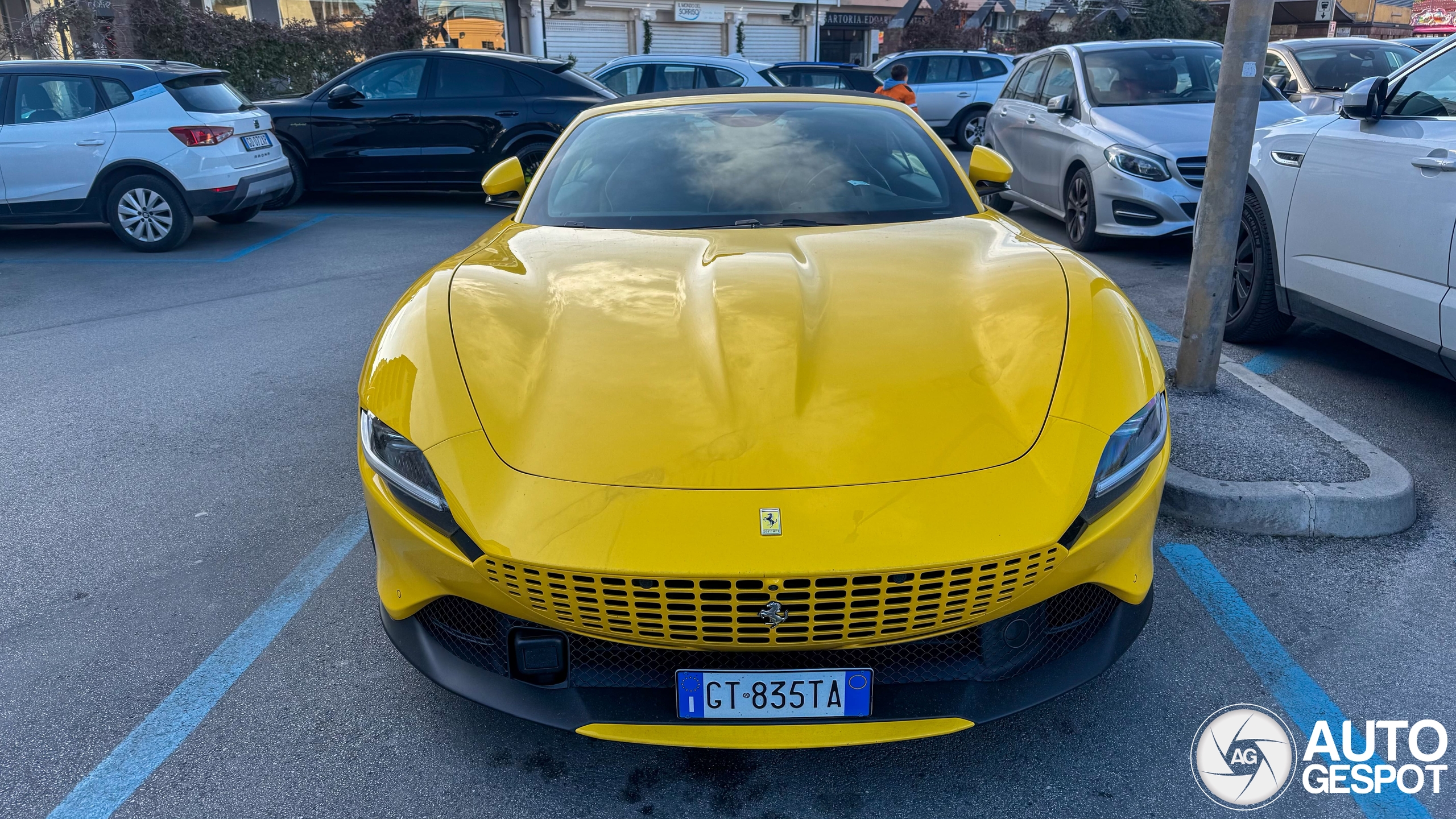 Ferrari Roma Spider - 15 January 2025 - Autogespot