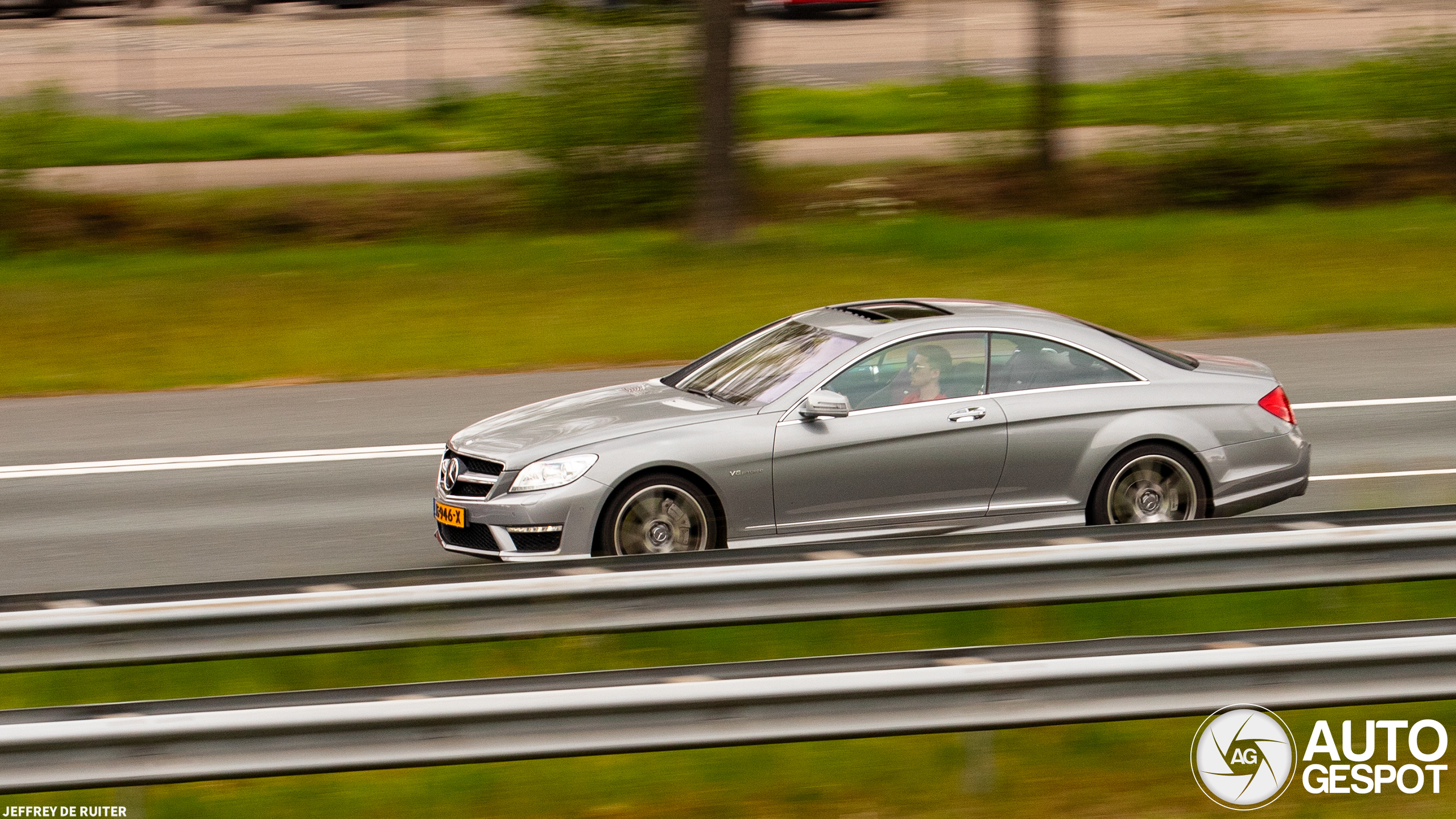 Mercedes-Benz CL 63 AMG C216 2011
