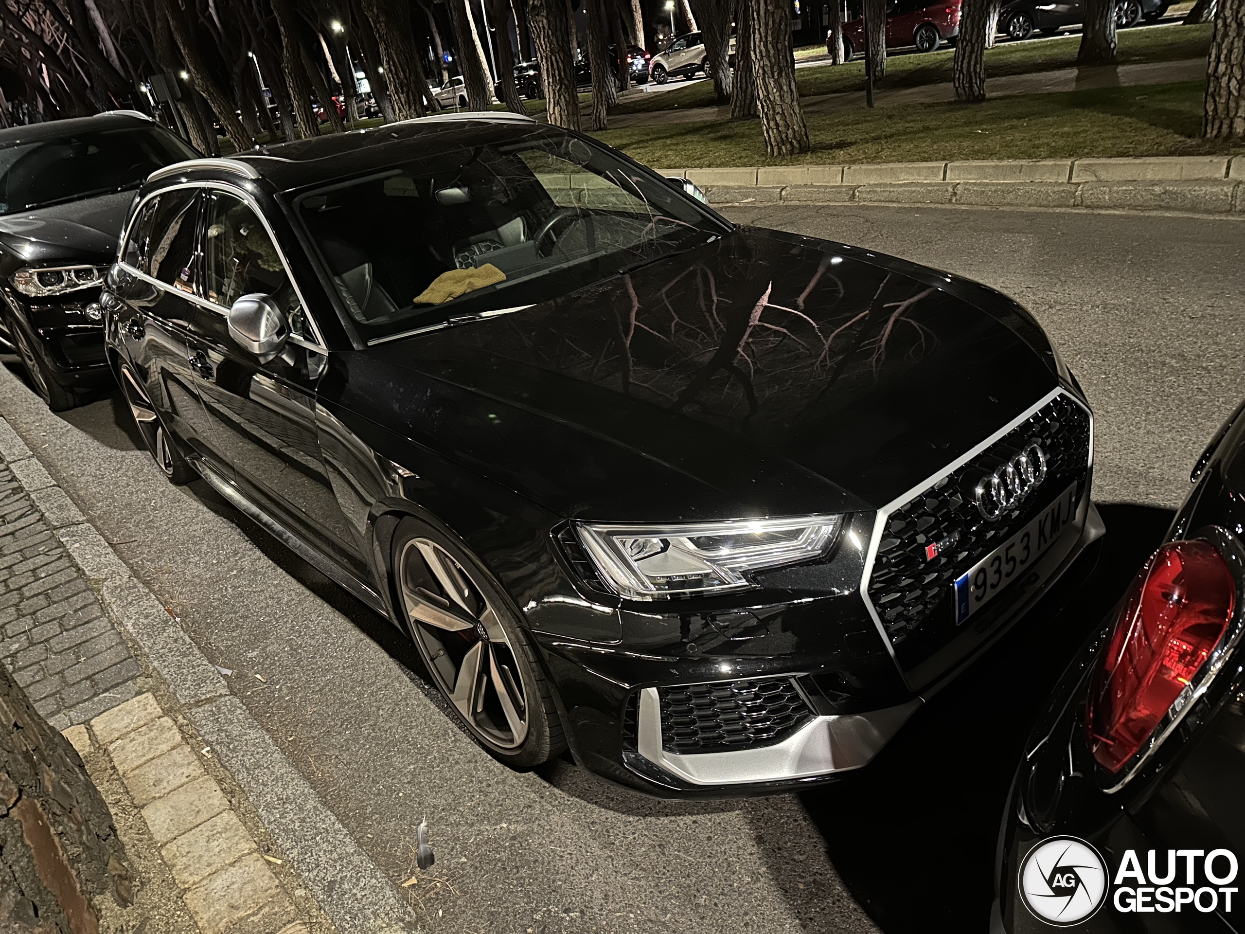 Audi RS4 Avant B9
