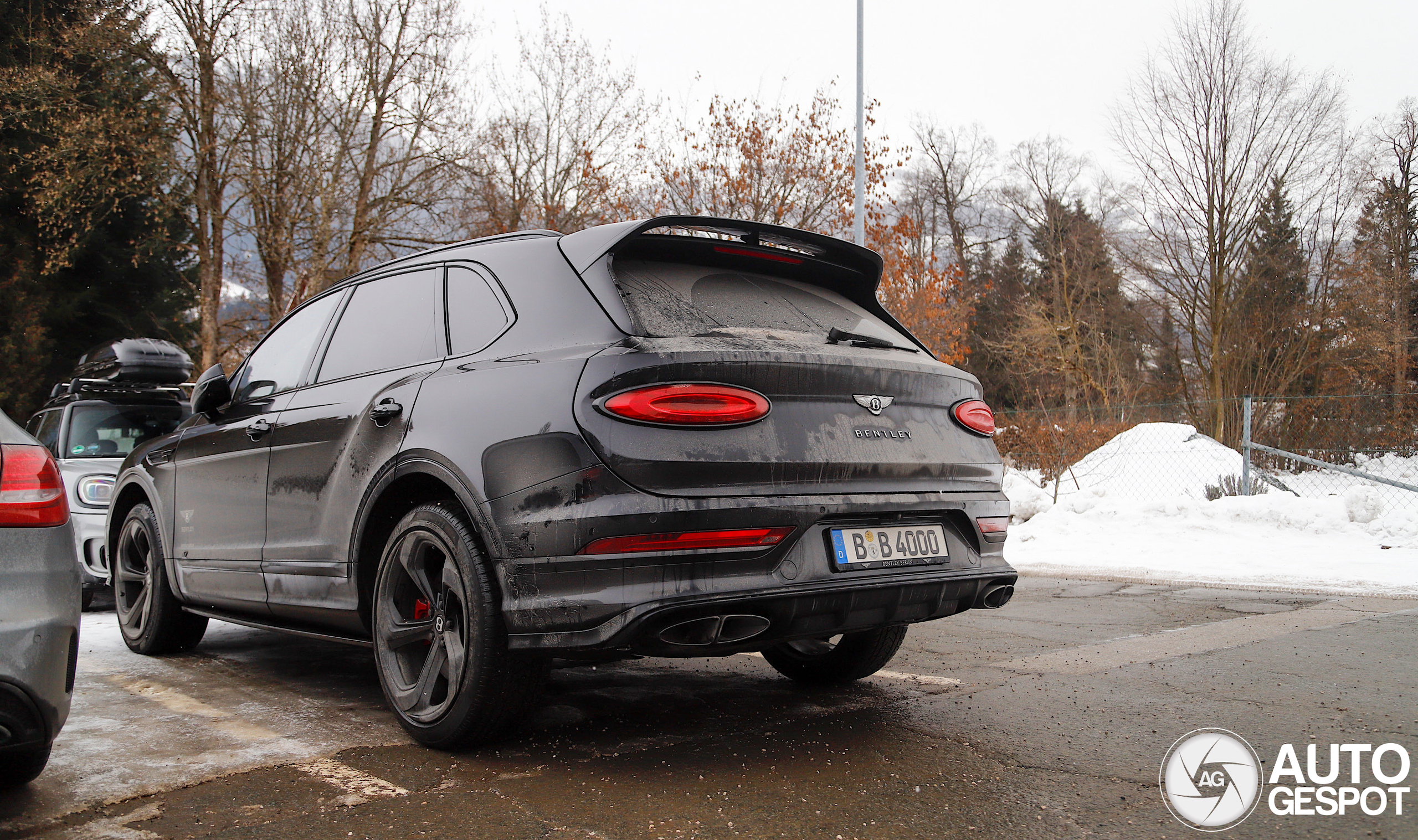 Bentley Bentayga V8 S 2024