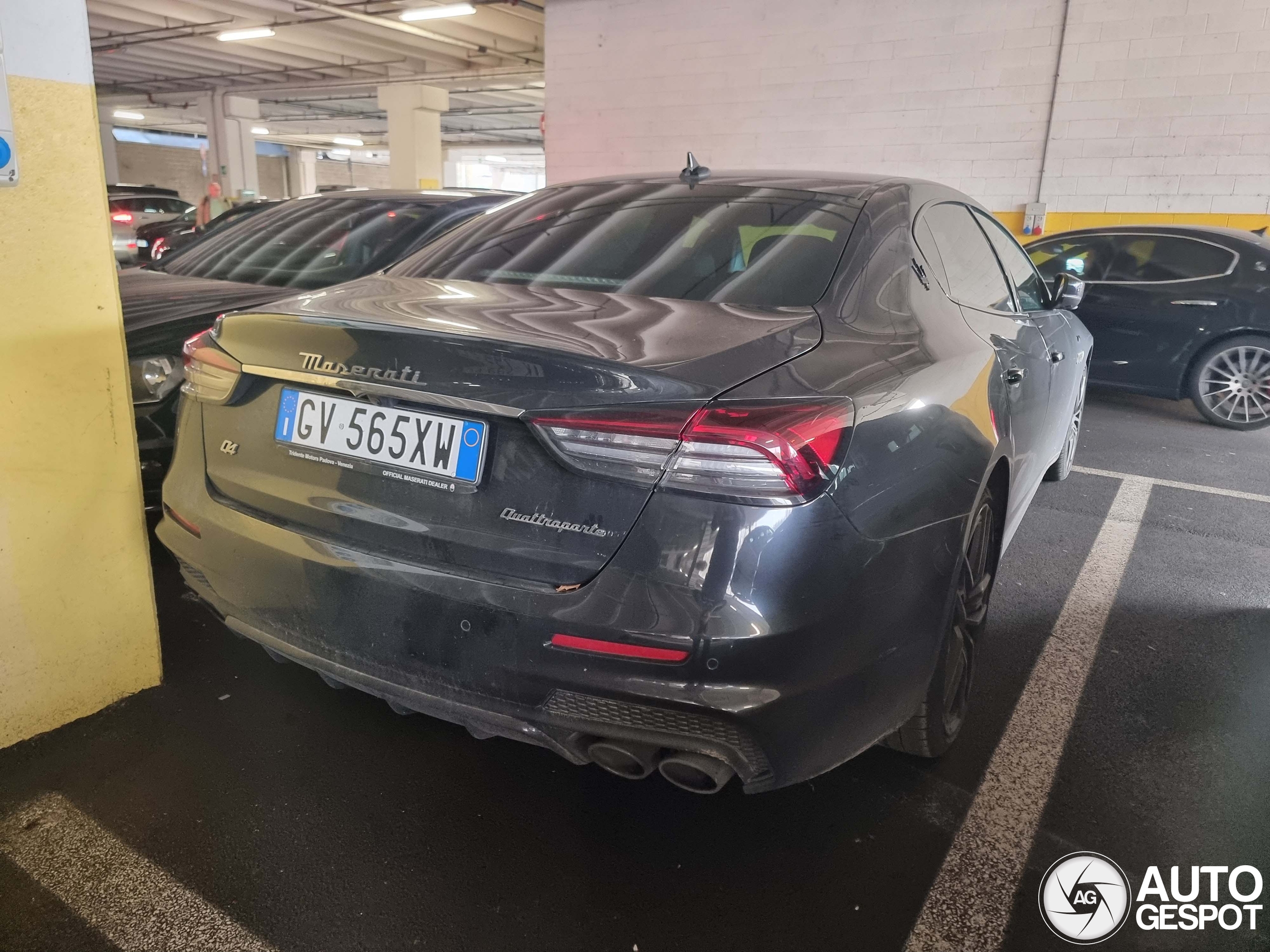 Maserati Quattroporte Modena Q4