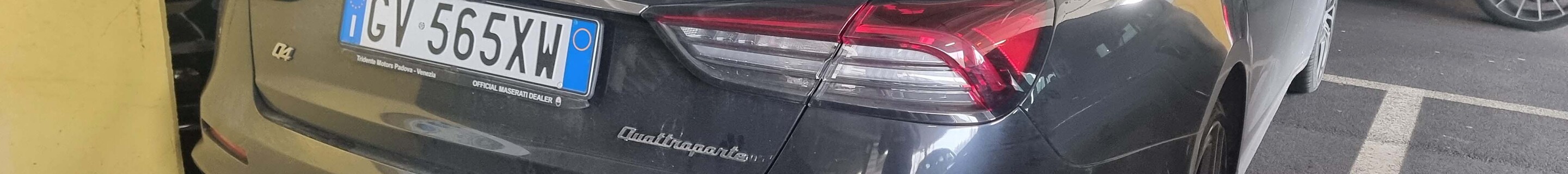 Maserati Quattroporte Modena Q4