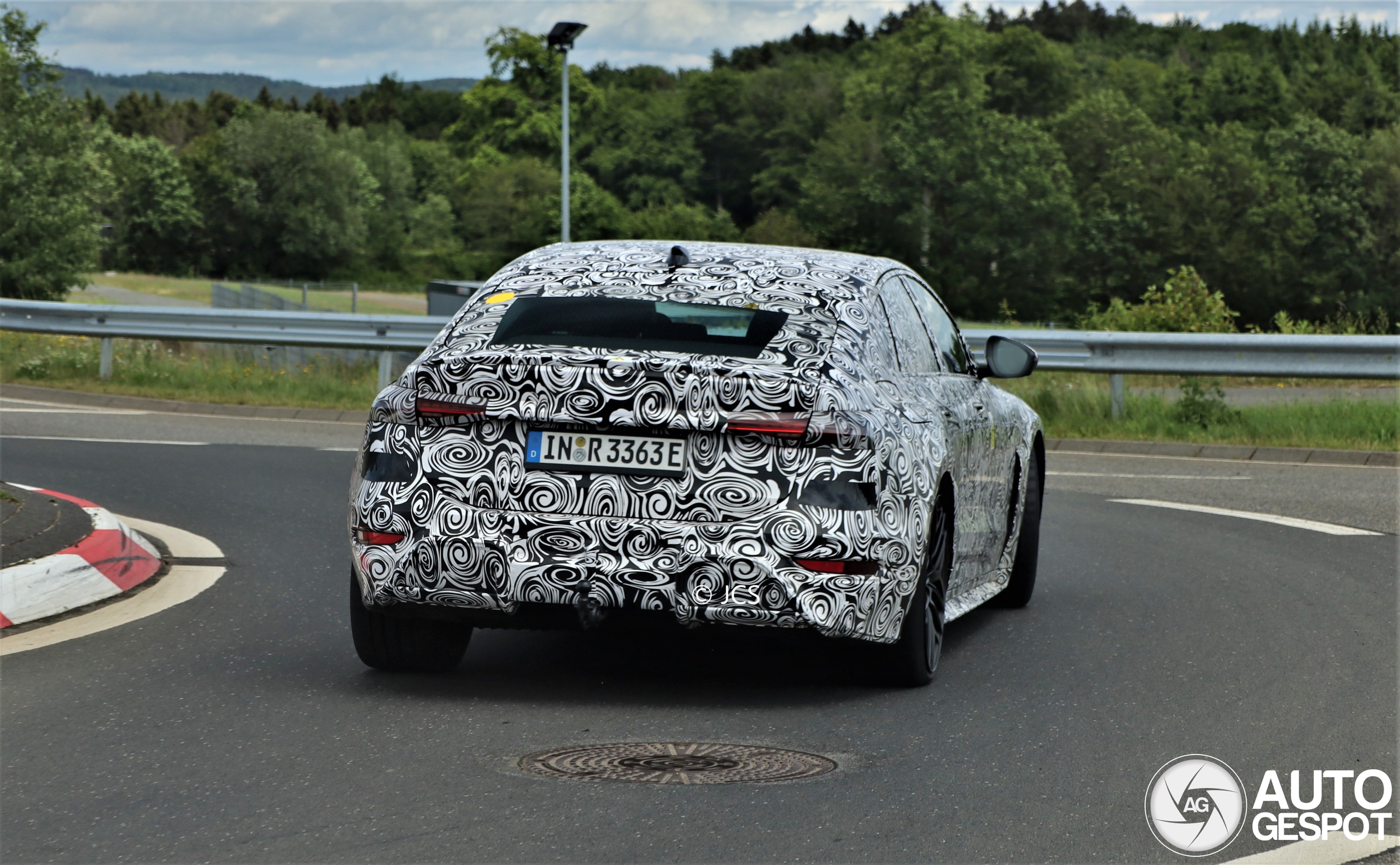 Audi RS6 Sedan E-Tron