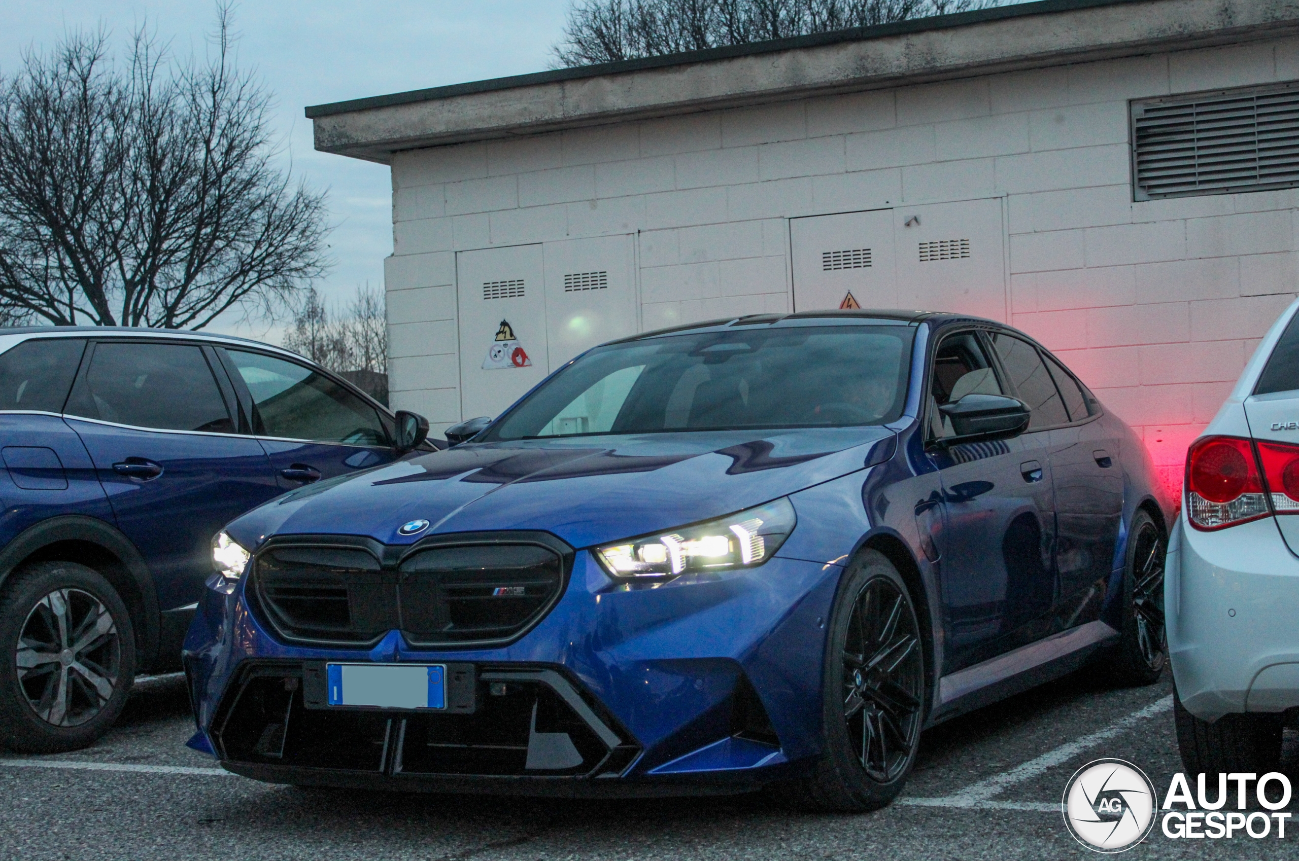 BMW M5 G90