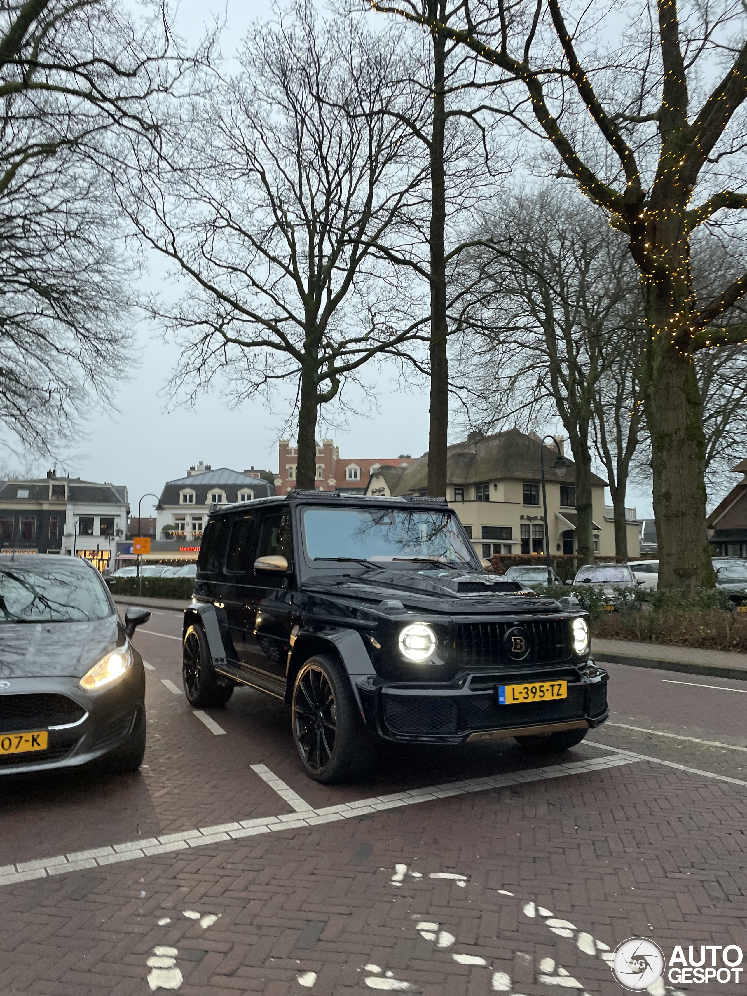 Mercedes-AMG Brabus G B40S-800 Black&Gold Edition W463 2018