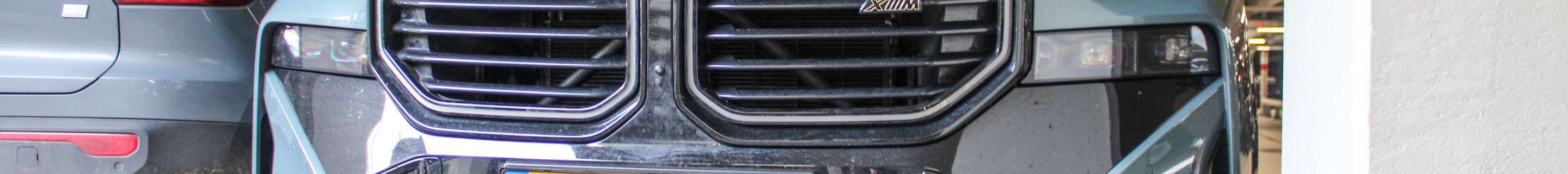 BMW XM G09
