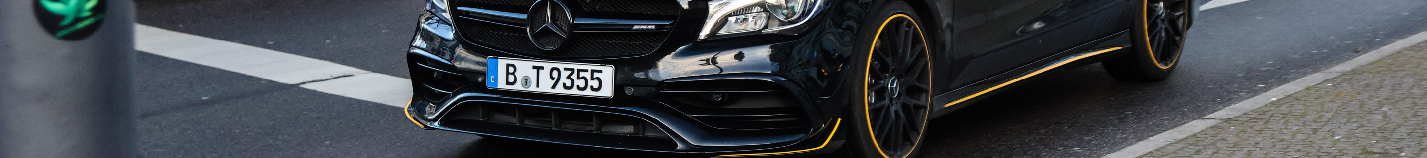 Mercedes-AMG CLA 45 C117 Yellow Night Edition
