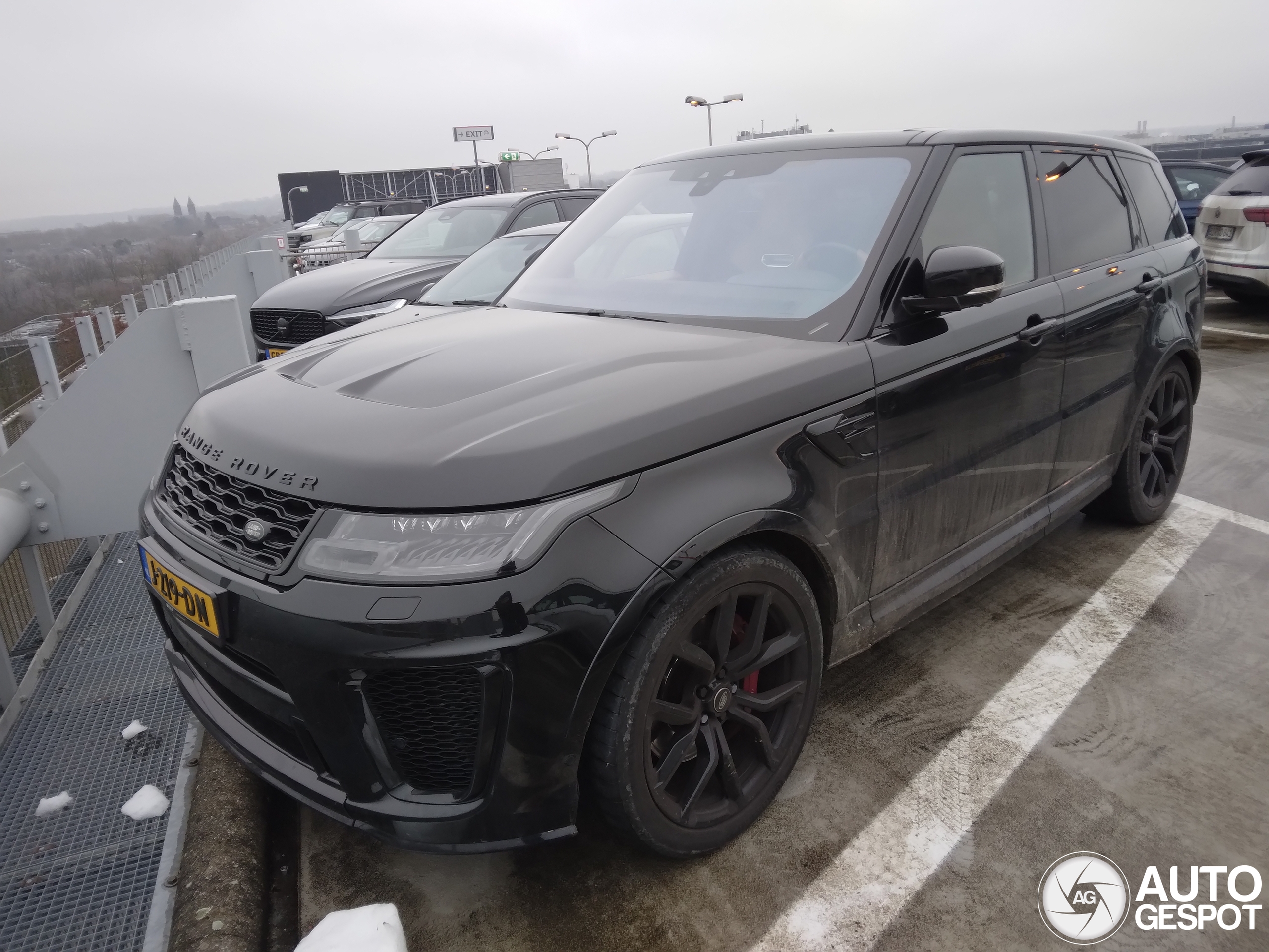 Land Rover Range Rover Sport SVR 2018